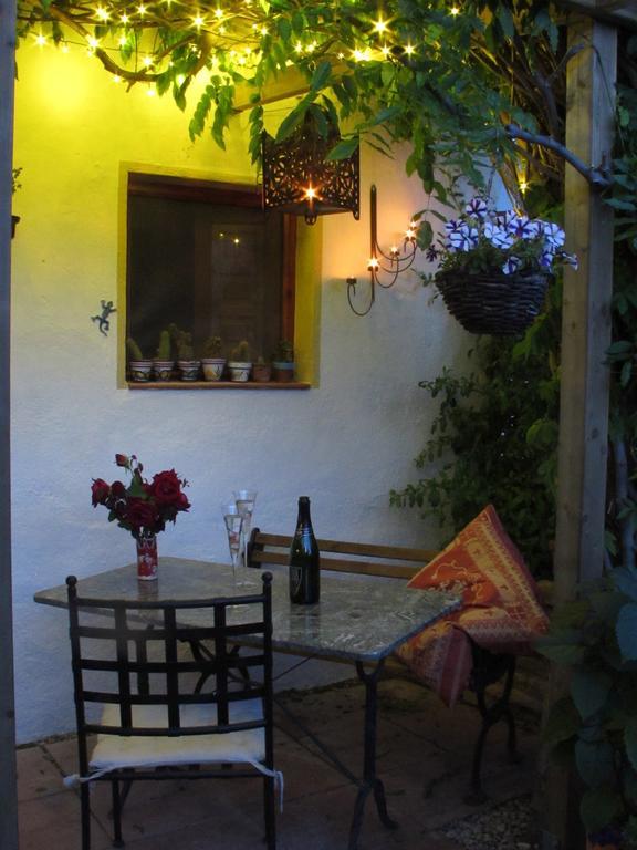 River Ebro Holidays Tivenys Стая снимка