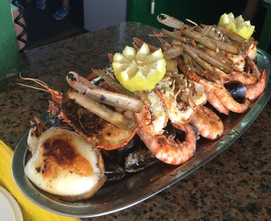 River Ebro Holidays Tivenys Екстериор снимка